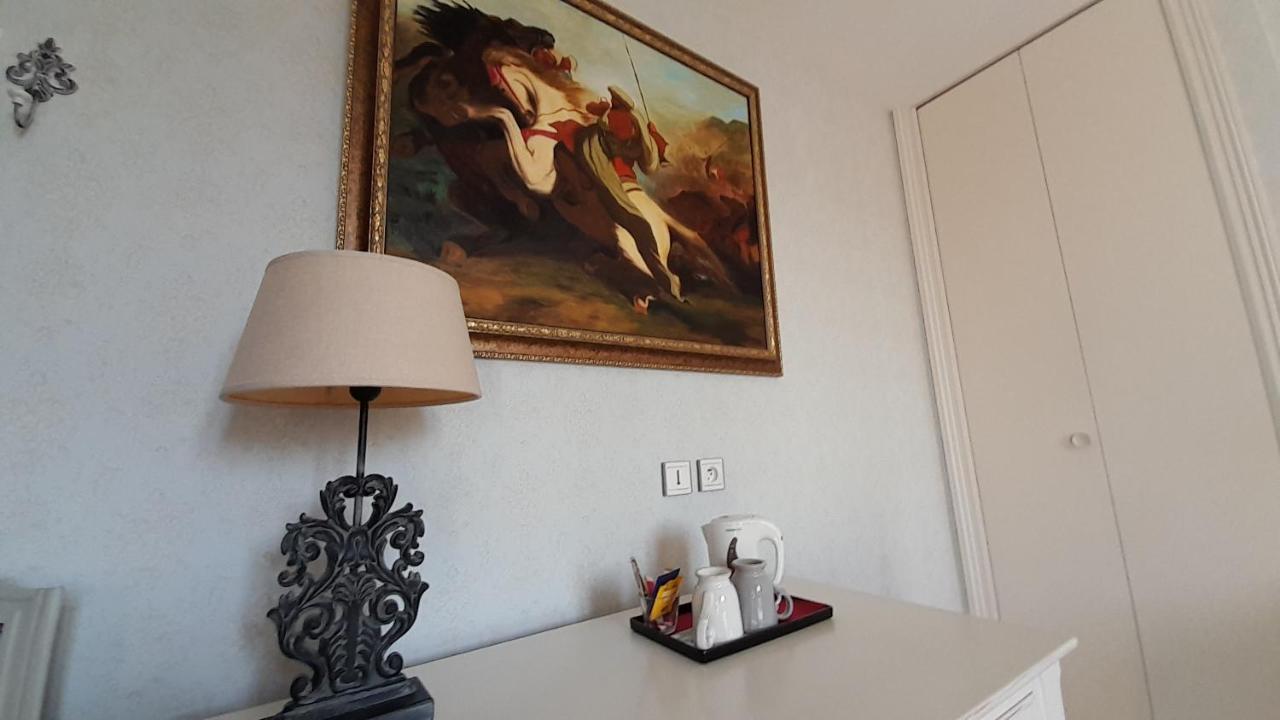 B&B Manoir De La Fabregues Estaing  Bagian luar foto