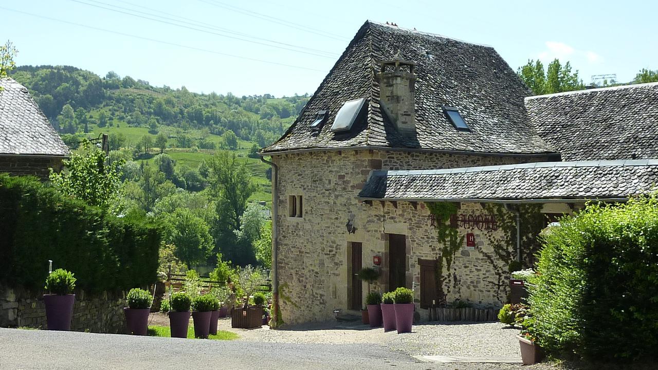 B&B Manoir De La Fabregues Estaing  Bagian luar foto